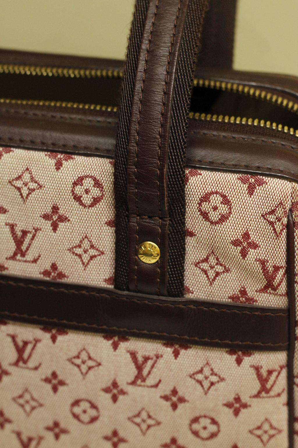 Louis Vuitton Mini Lin Josephine PM