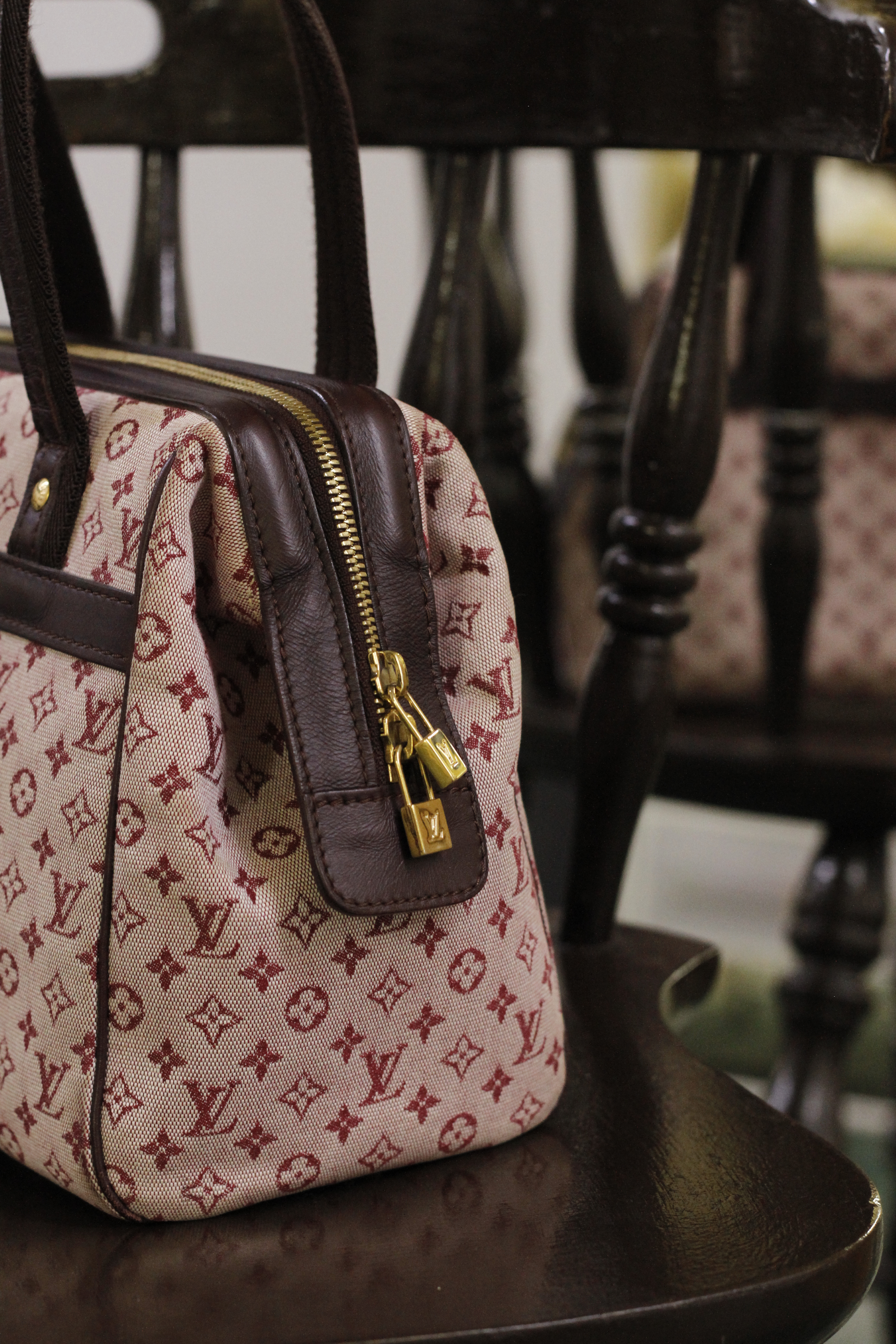 Louis Vuitton Mini Lin Josephine PM